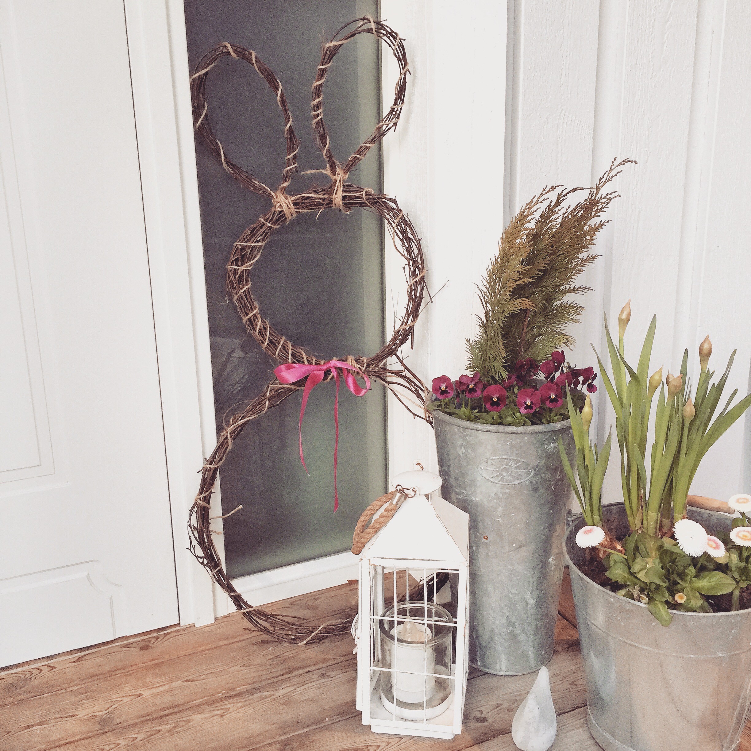 påskhare av björkris